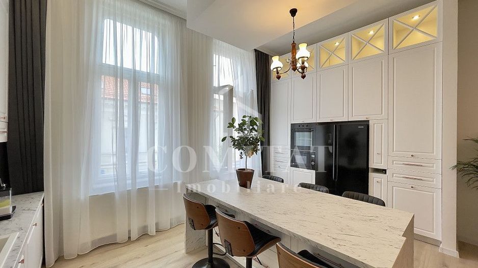 Apartament cu 3 camere Ultracentral - Poză 4