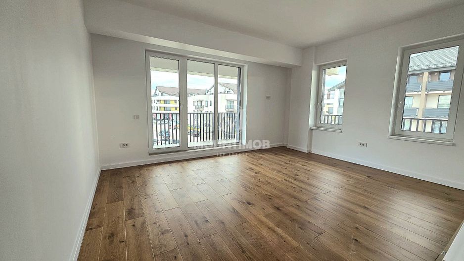 Apartament 2 camere 57 mp/utili+terasa de 24 mp, Tractorul/Brasov - Poză 6