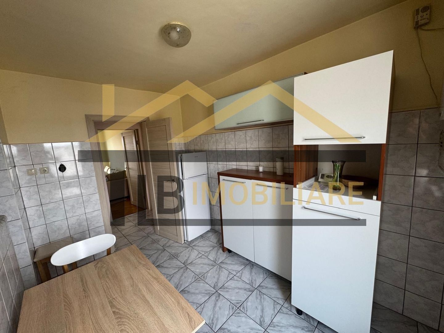 Apartament de 3 camere, 70mp, Zona Dimitrie Cantemir - Poză 3