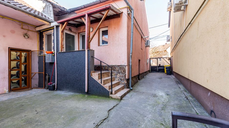 PROPIETATE REZERVATA -Apartament 2 camere in Parneava - Poză 4