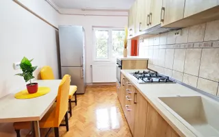 Apartament mare, decomandat, bucatarie separata. PET FRIENDLY. - Poză 16