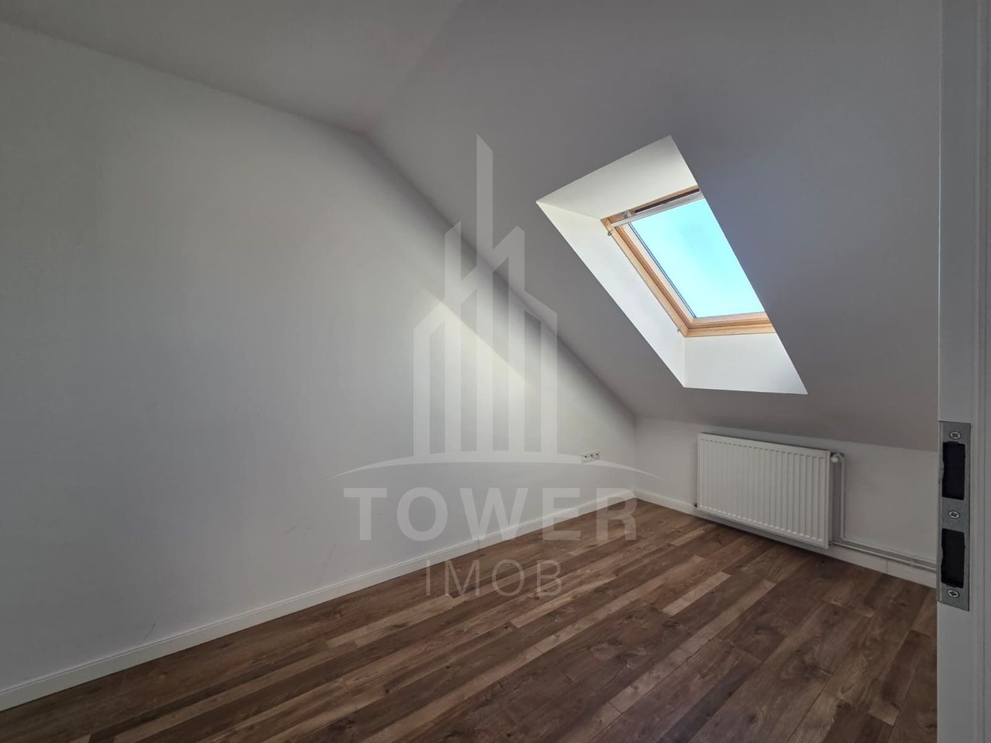 Duplex spațios și complet utilat | Șelimbăr, zonă liniștită - Poză 16