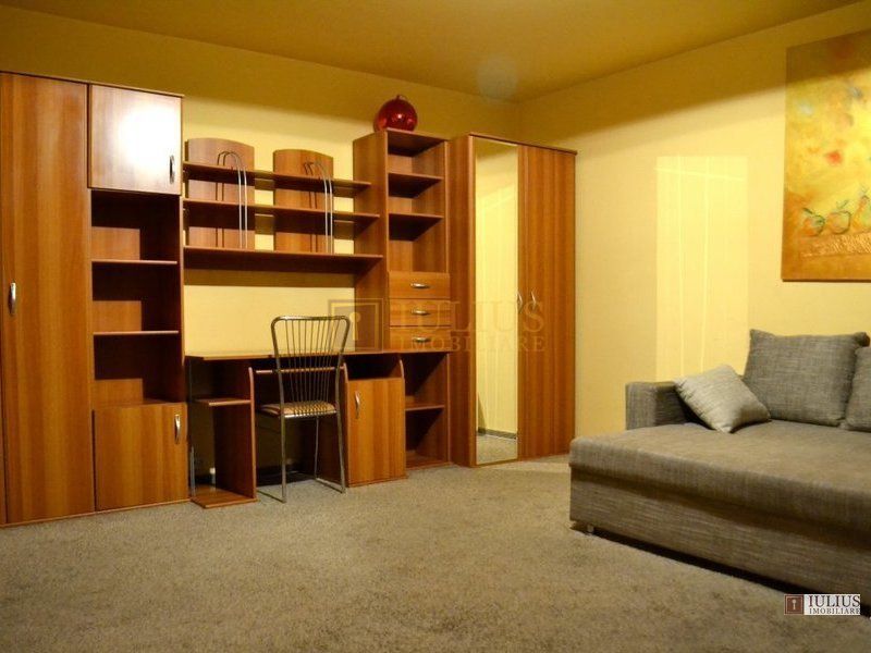 1 camera, centrala proprie/clima,  Simion Barnutiu - Hotel Strelitia. - Poză 1