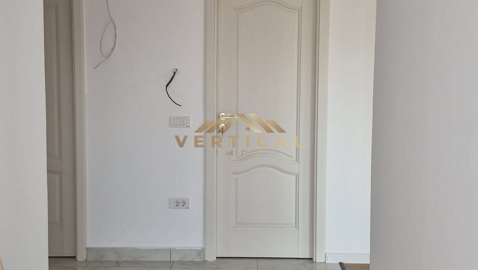 CASA PARTER ZONA INTRARE !!! - Poză 7