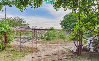 Casă cu 4 camere și teren de 5538 mp în Macea - Poză 14