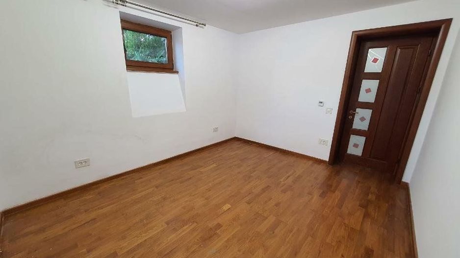 Închiriem ap in casa Cotroceni - Poză 3