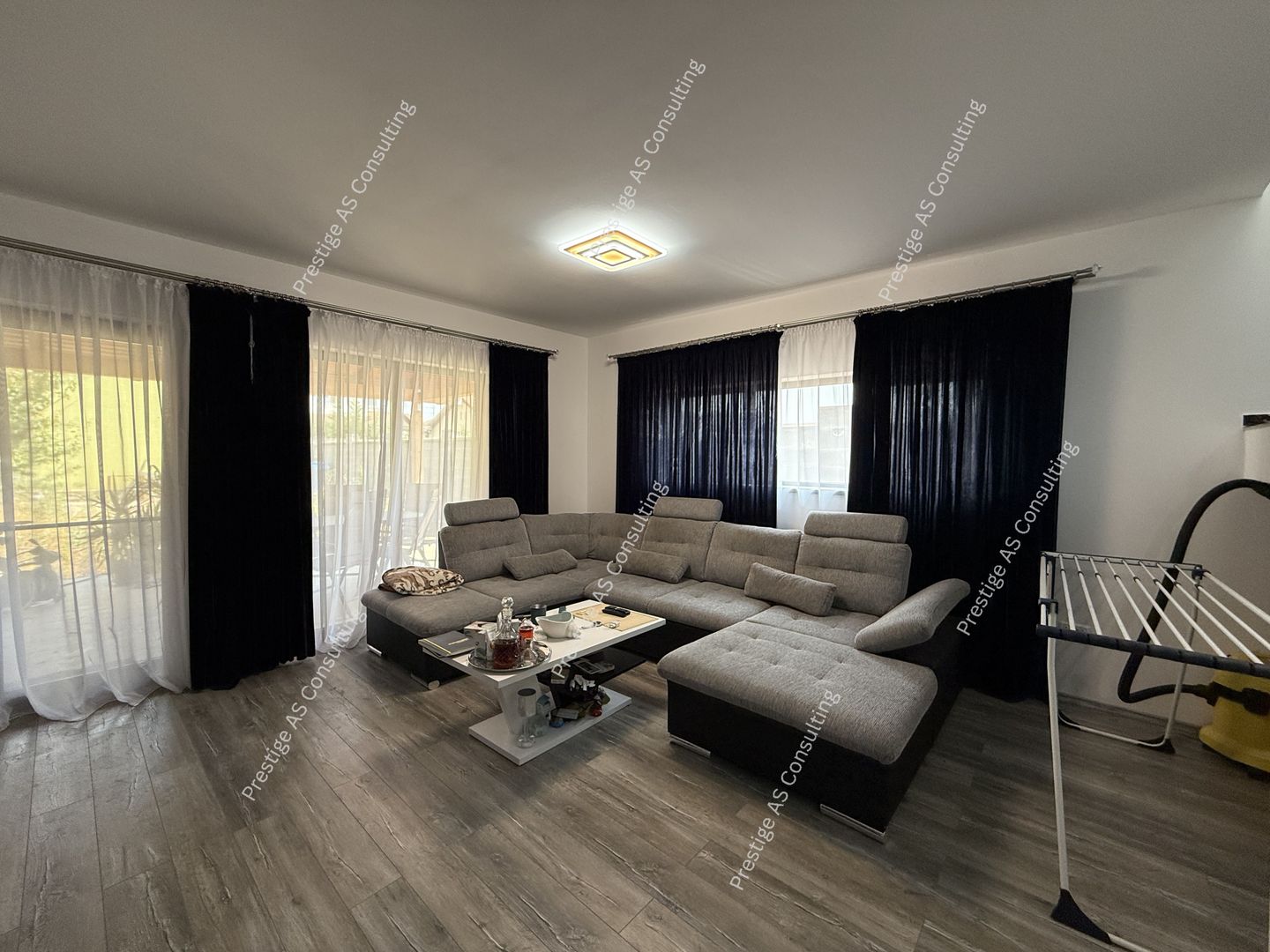 Duplex 6 Camere+ Mansarda 315mp Teren |  Zona Cora-Dumbravita - Poză 6