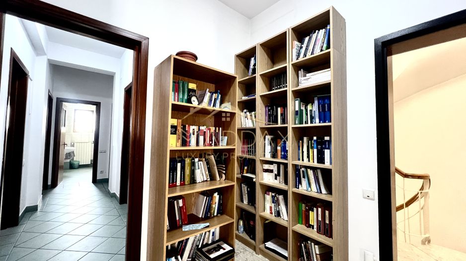 Apartament de Vanzare | 4 camere | Primaverii - Poză 3