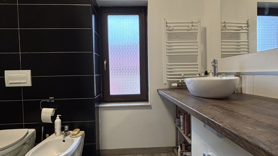 Lux și calitate în Dumbravita - Poză 12