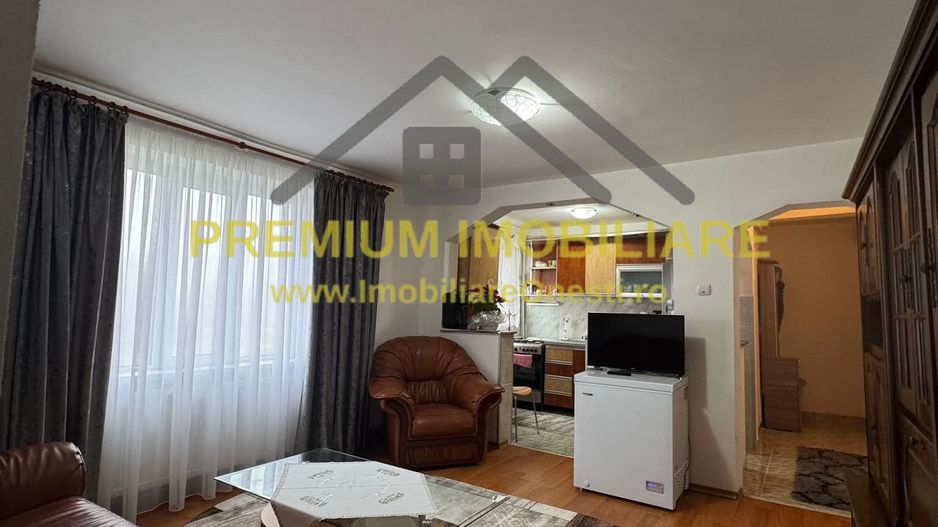 Apartament 2 camere etaj 1 - Blv. Republicii - Poză 2