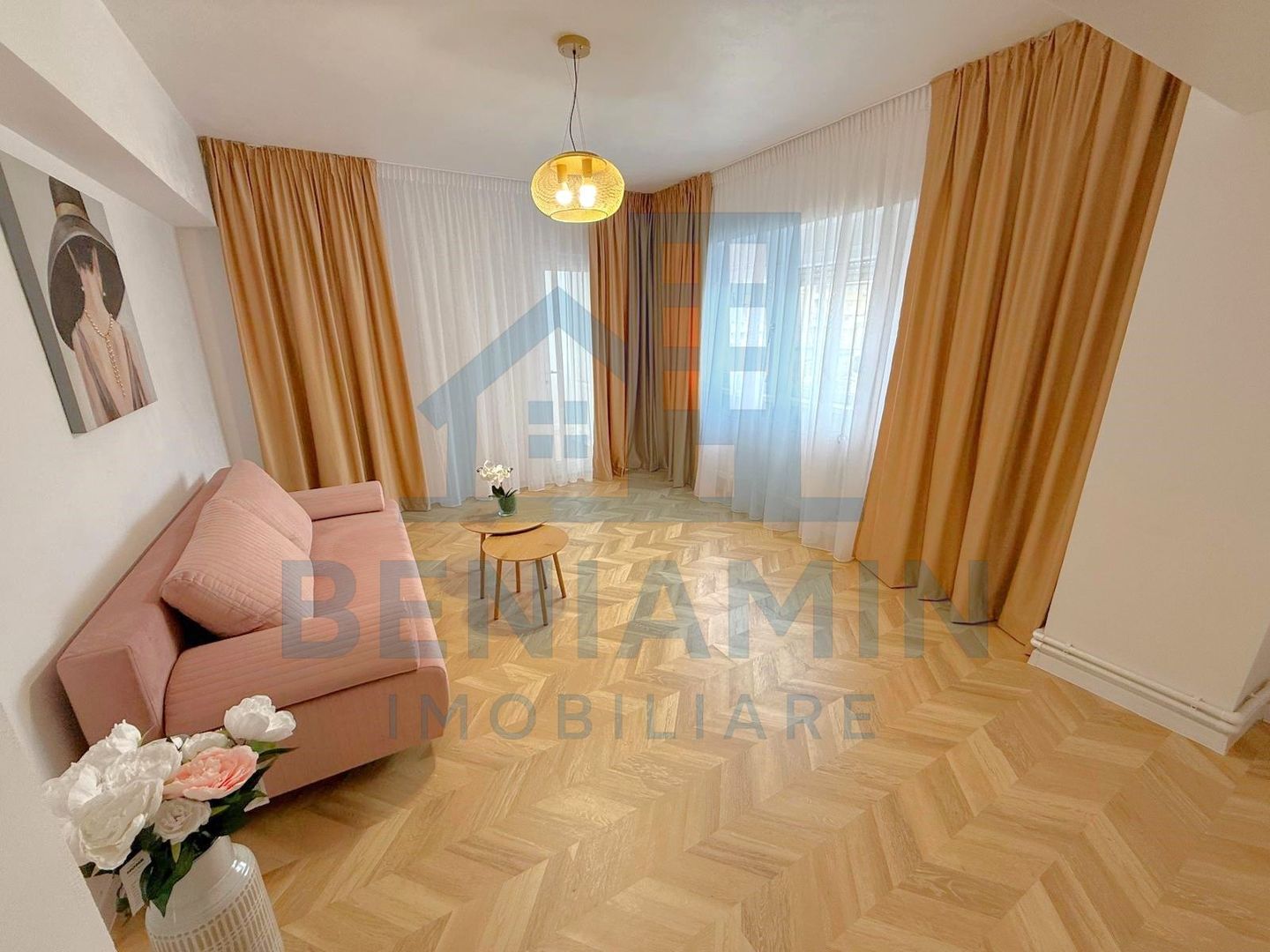 3 Decomandate-Ultracentral-Mobilat-Utilat-Centrala termica- Parcare - Poză 3