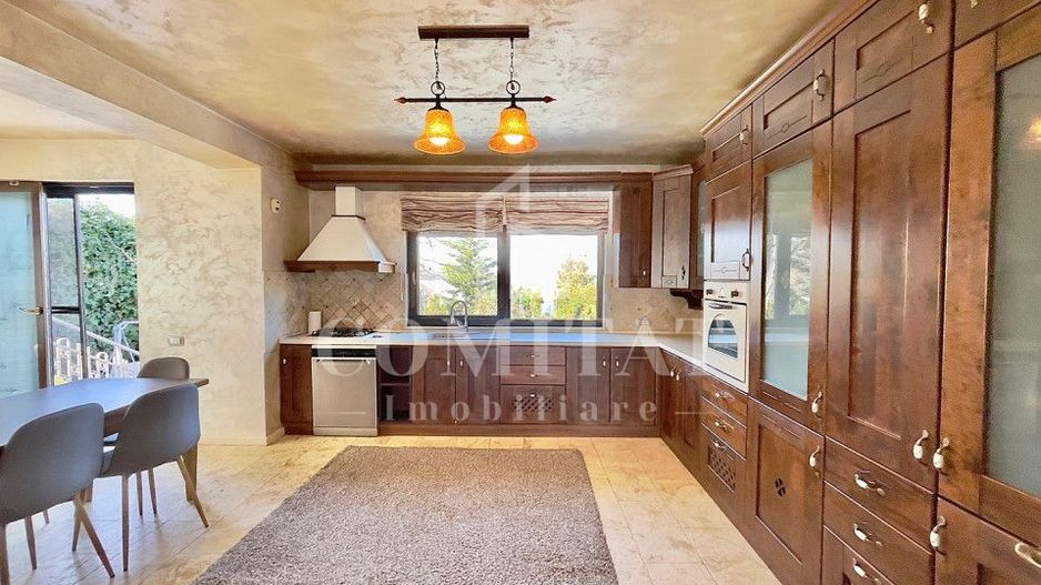 Vilă cu 6 camere de închiriat în cartierul Faget - Poză 7