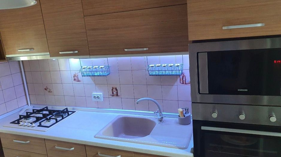 AP. 3 CAMERE DRISTOR, BOXA, LOC PARCARE, PET-FRIENDLY, METROU 5 MINUTE - Poză 4