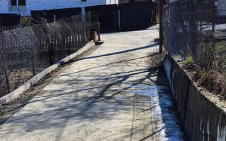 Teren intravilan 3526 mp cu vedere superba catre munte! - Poză 16