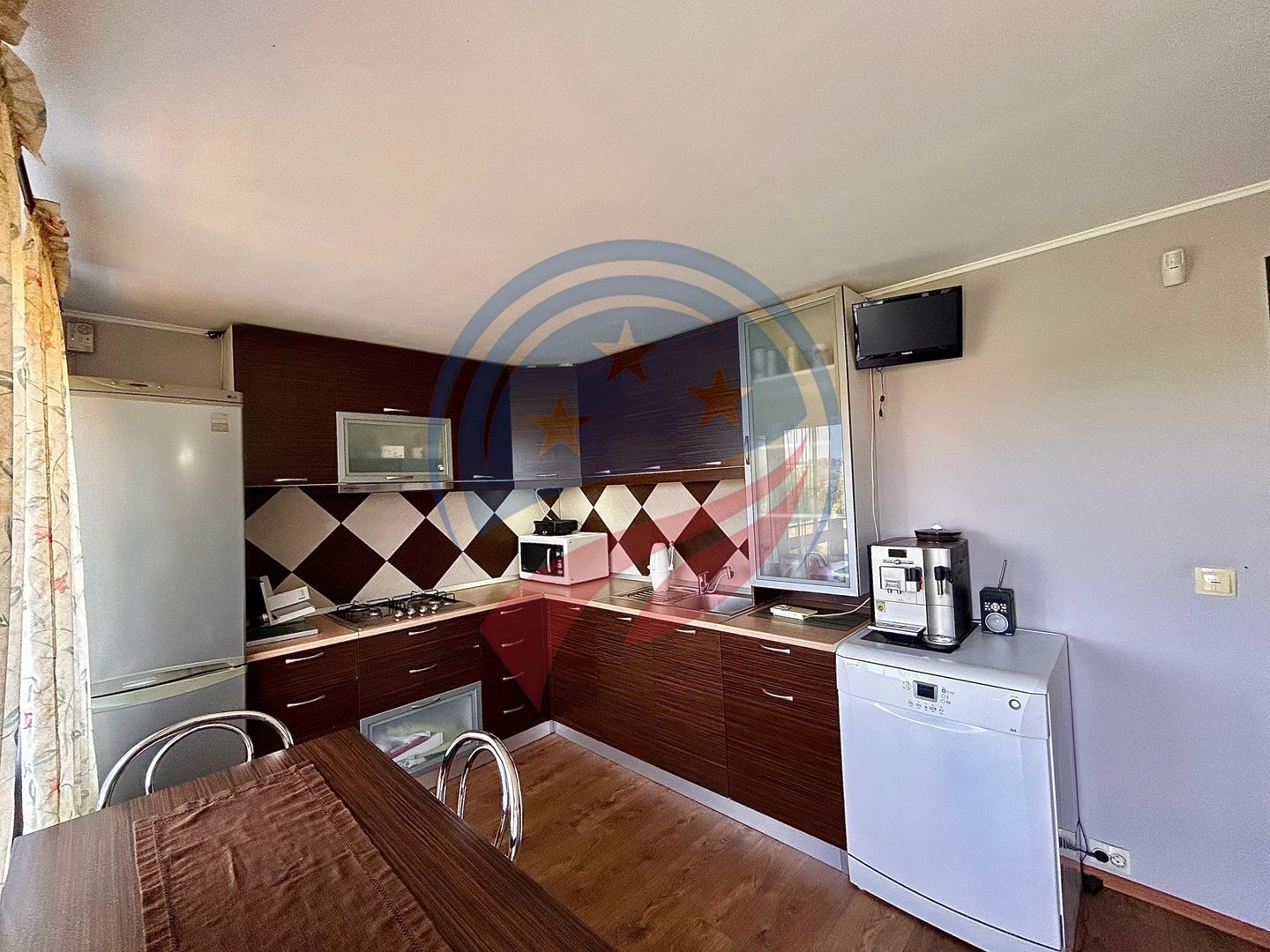 Vila cu 6camere de vanzare in Carcea/Dolj - Poză 21