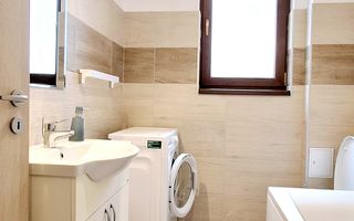 Oferim spre inchiriere apartament spatios, 3 camere, Bloc Nou, Braytim - Poză 17