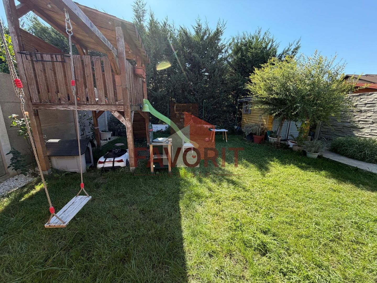 Duplex | 3 camere | Mobilat | Parter | Carport | Curte generoasa | - Poză 13