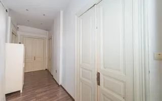 Apartament 3 camere de vanzare, in vila, 83 mp - Poză 13