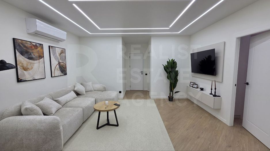 Apartament cu 2 camere+living, str. Regina Elizabeta, Durlești - Poză 2