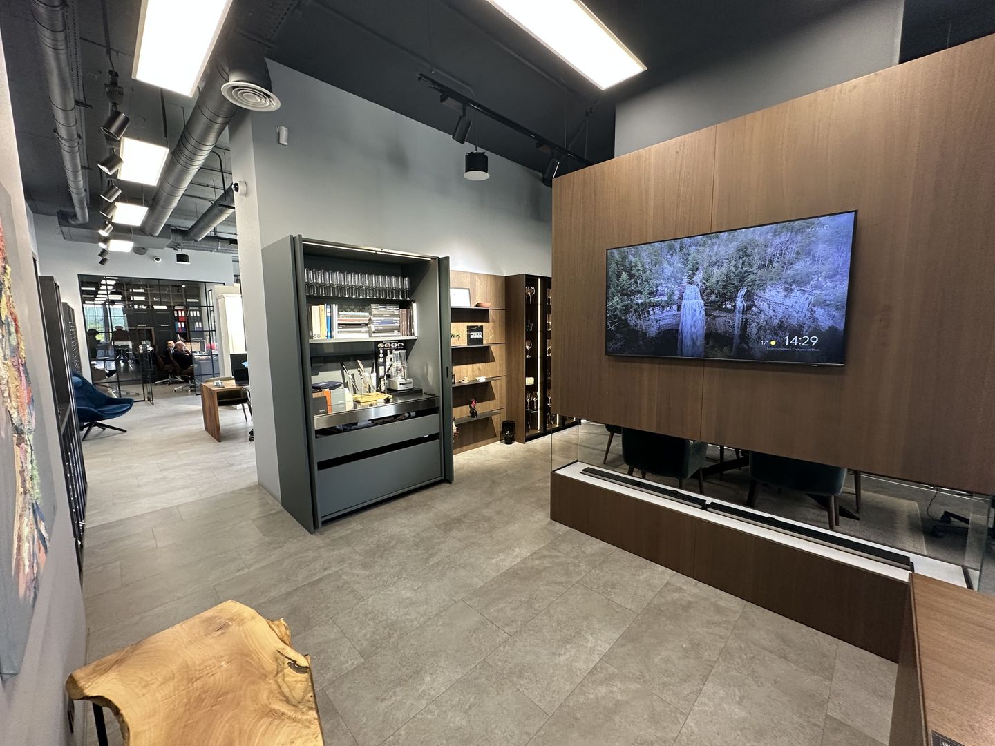 Spatiu comercial 193 mp la artera - Poză 3