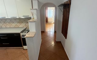 Apartament de 3 camere, 67mp, Zona Dambu Pietros - Poză 3