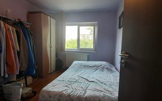Apartament decomandat 3 camere - zona Torontalului - Poză 18
