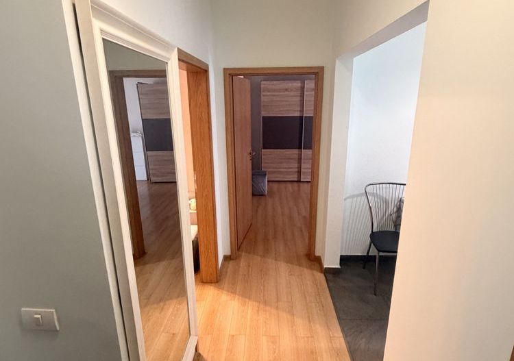 Apartament  2 camere Giroc bucatarie separata - Poză 7