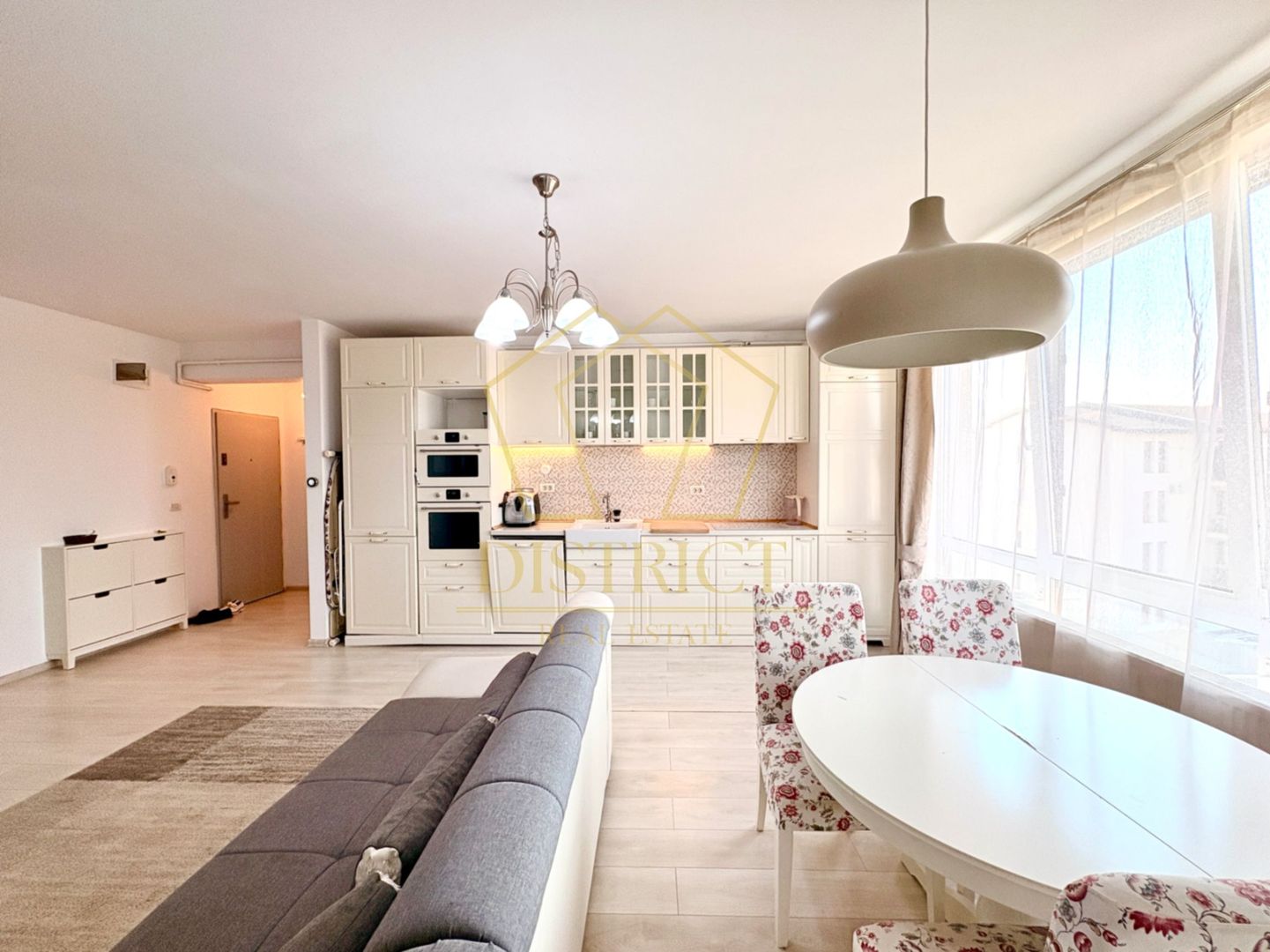 Apartament cu 3 camere, mobilat și utilat | Giroc | Eso - Poză 1