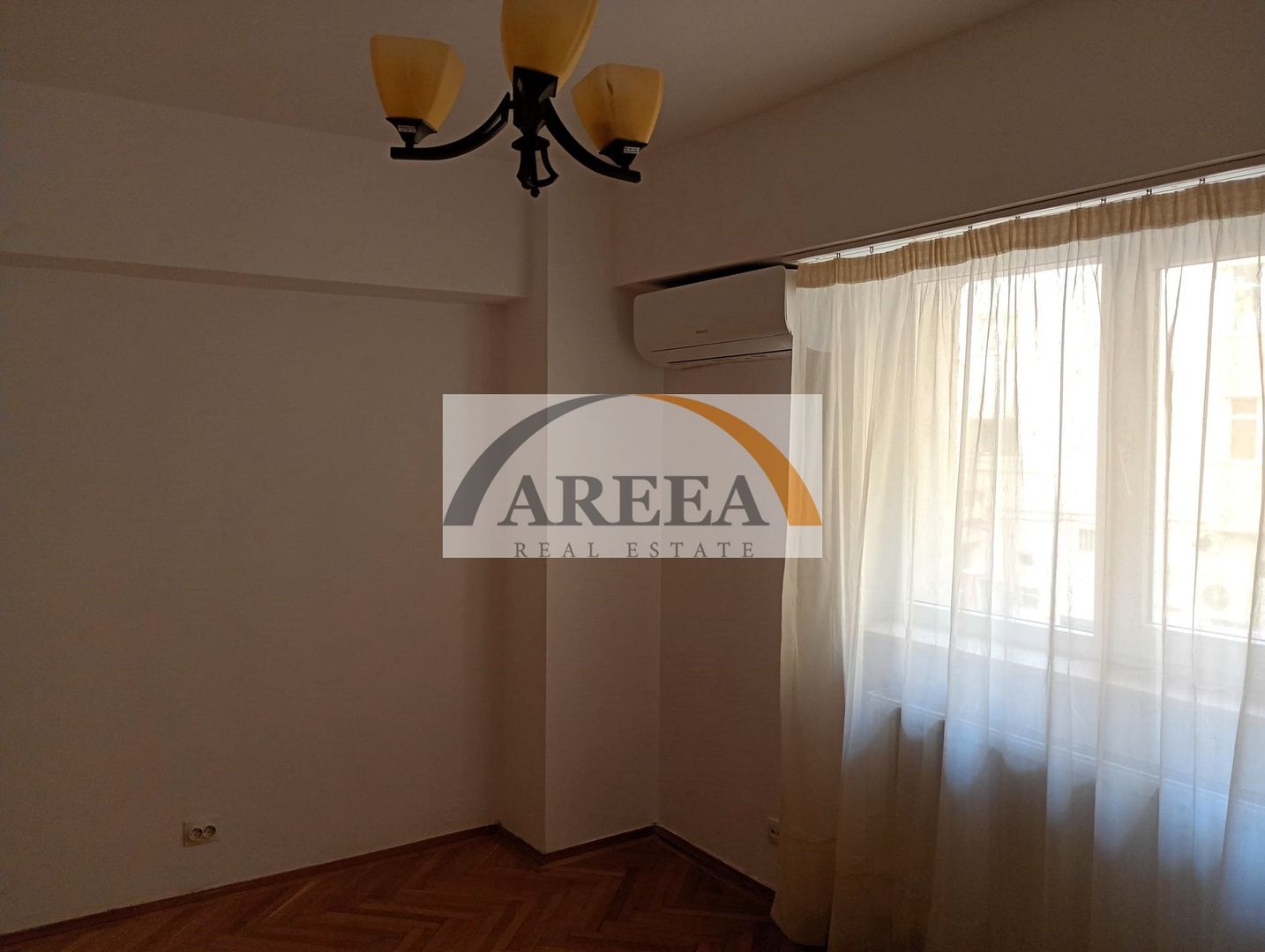 Universitate - de inchiriat apartament 4 camere - 120 mp - Poză 9