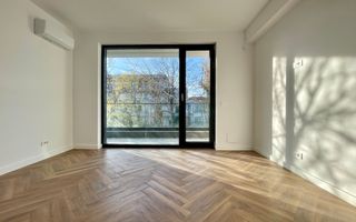 Vanzare Vila 250 mp 6 camere 4 bai, finisaje premium | Iancu Nicolae - Poză 16