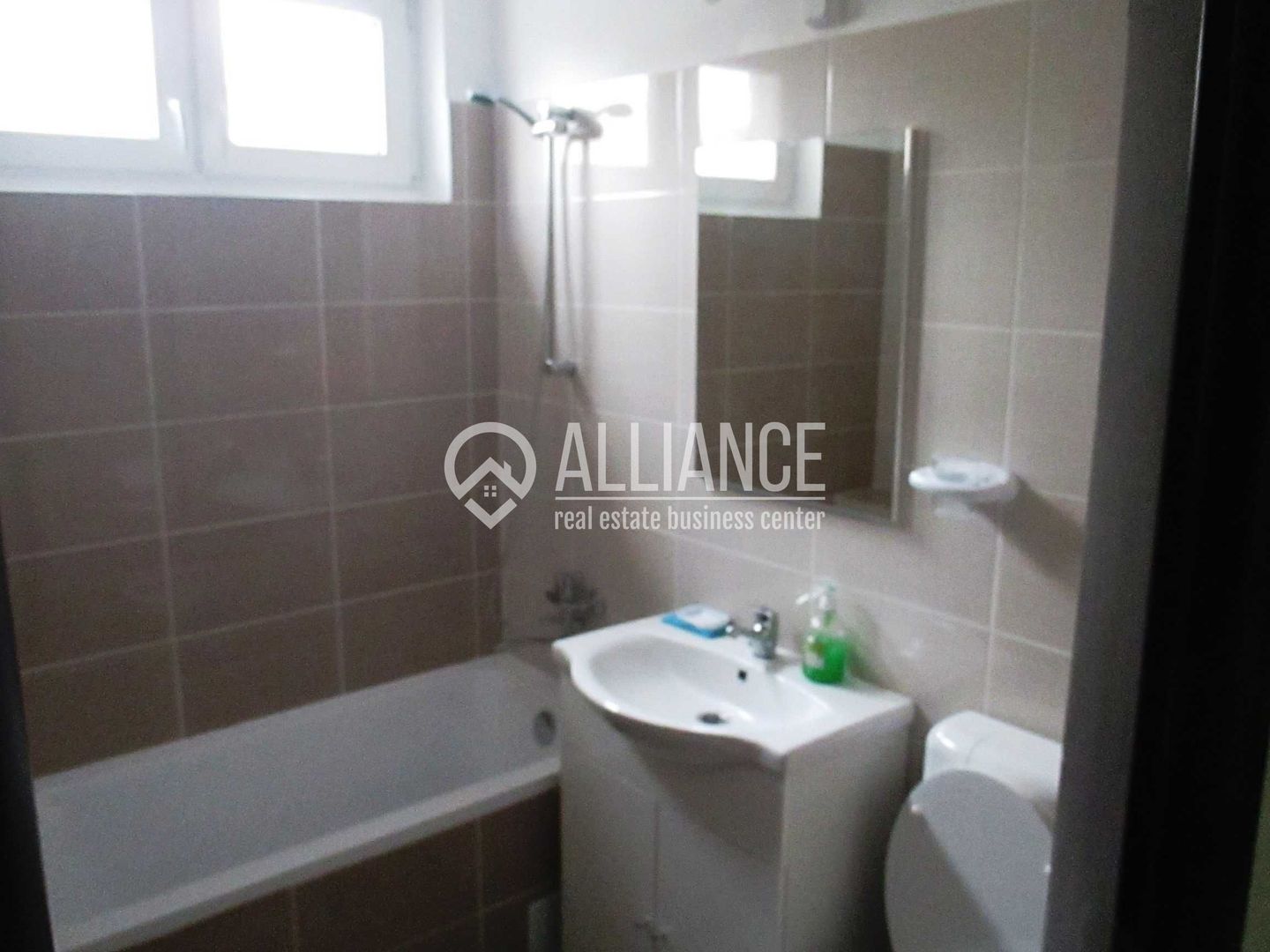 Închiriere: Apartament Modern 2 Camere, Tomis 2 (Cod 08) - Poză 8