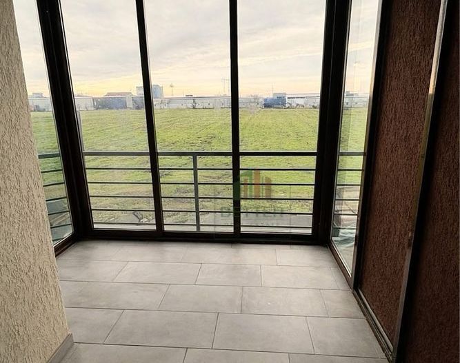 Vanzare apartament 2 camere terasa si balcon plus loc parcare - Poză 7
