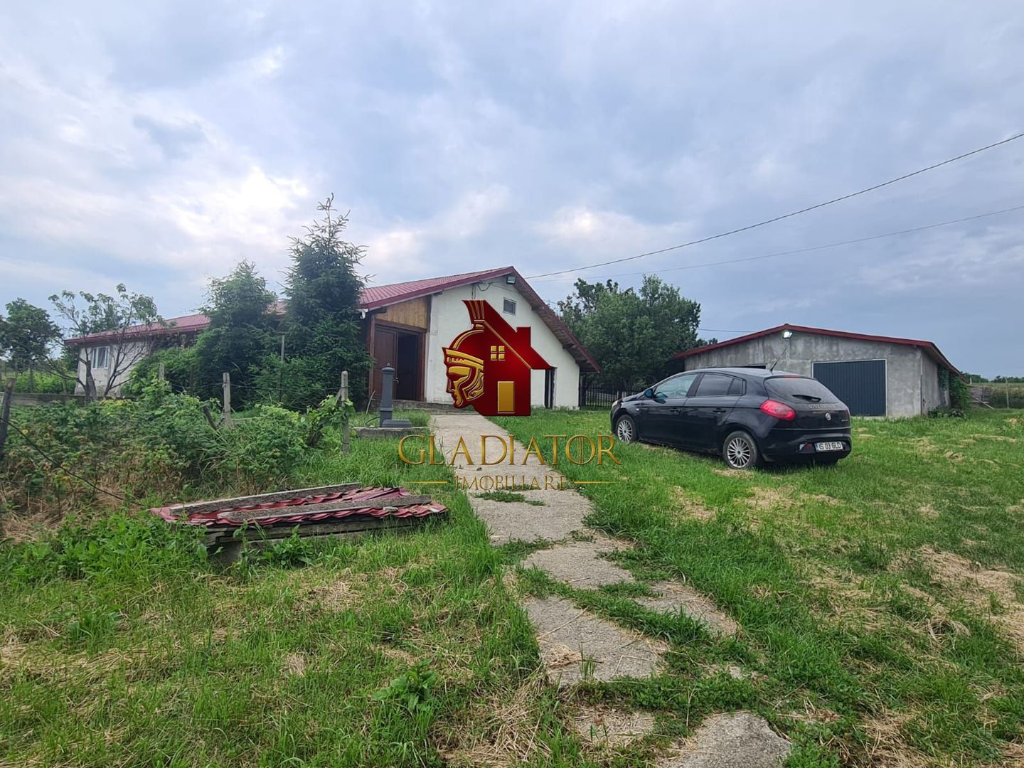 Casa + garaj + 5400 mp teren in Tomesti Goruni, zona de vis, nu rata - Poză 27