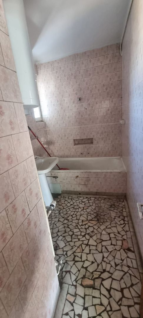 Apartament 3 camere + garsoniera de RENOVAT - Poză 16