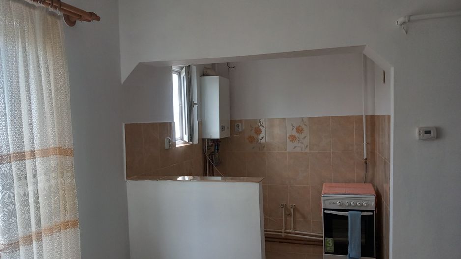 BRASADAS vinde ap 2 cam 33mp CARAMIDA la etajul 4 în Micro 14. - Poză 3