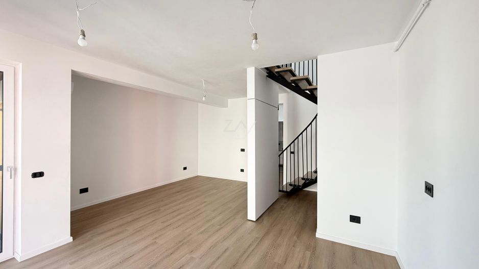 Ap pe 2 niveluri. 4 camere, 2 bai. 2 locuri de parcare. - Poză 3