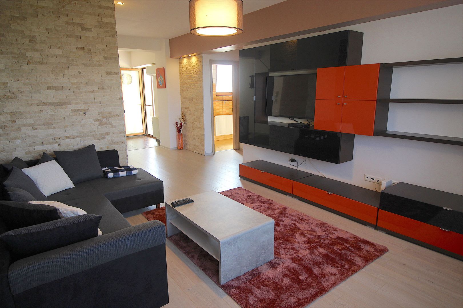 Apartament cu 2 camere de vânzare în zona Aradului - Poză 5