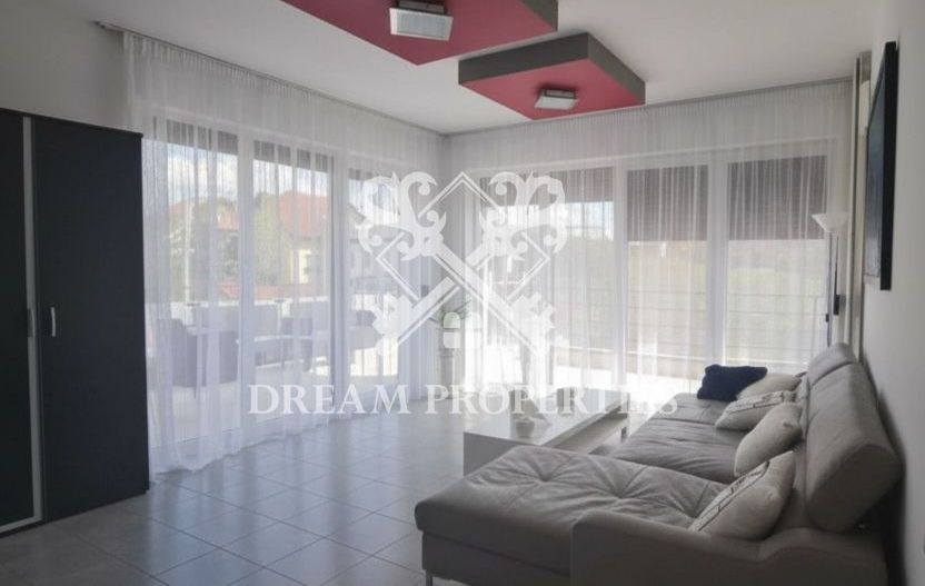 Apartament 2 de inchiriat, parcare, terasă, cartier Europa - Poză 1