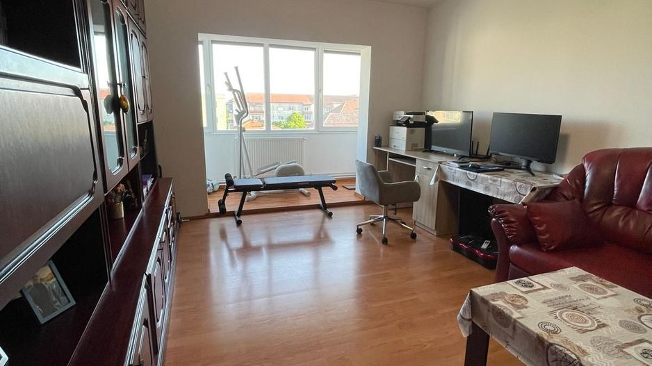 Girocului | 3 camere | Decomandat | Mobilat si Utilat | Centrala | Comision 0 - Poză 3