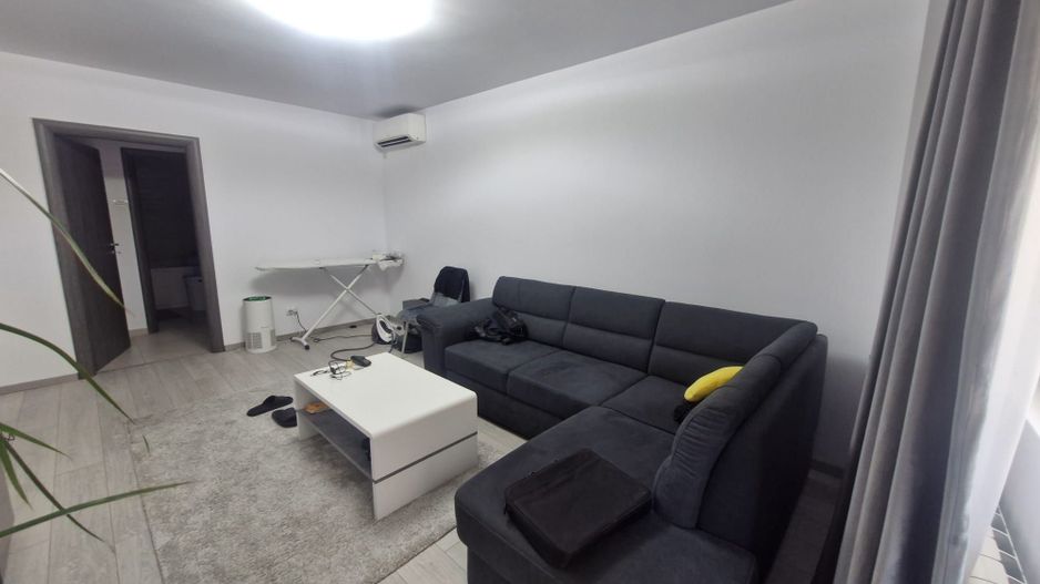 Mosilor-PizzaHut // renovat // mobilat-utilat - Poză 3