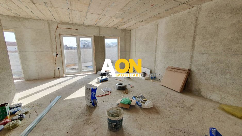 Casa cu predare la cheie, 5 camere, 354 mp teren, Micesti - Poză 3