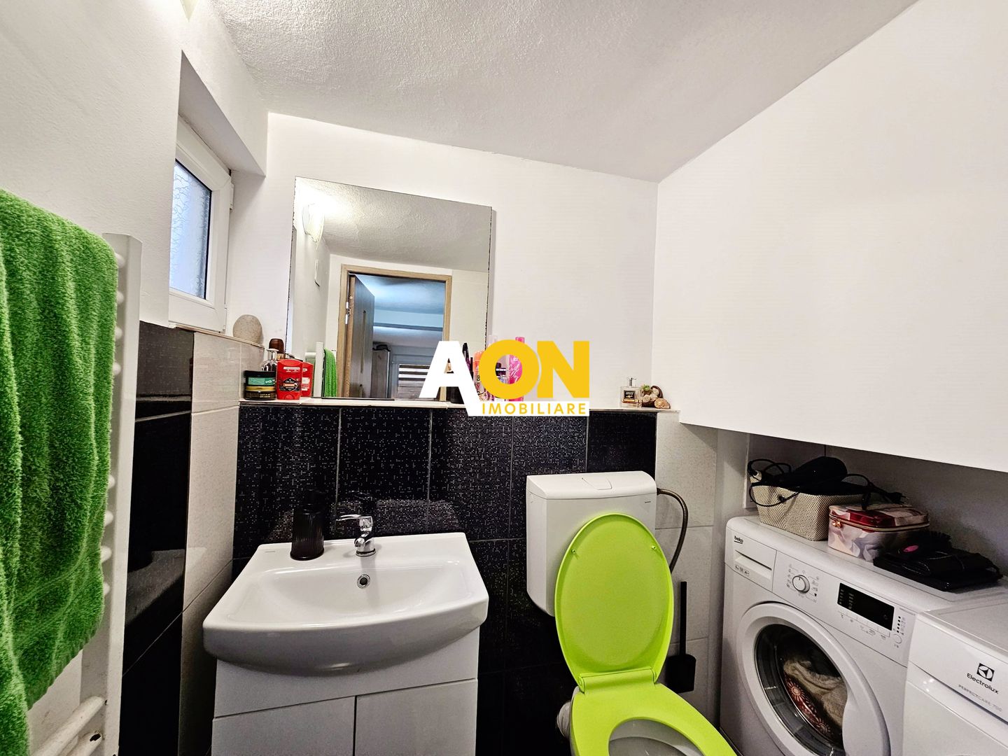 Apartament la vila, 3 camere, mobilat utilat, 80 mp + terase 40 mp - Poză 3