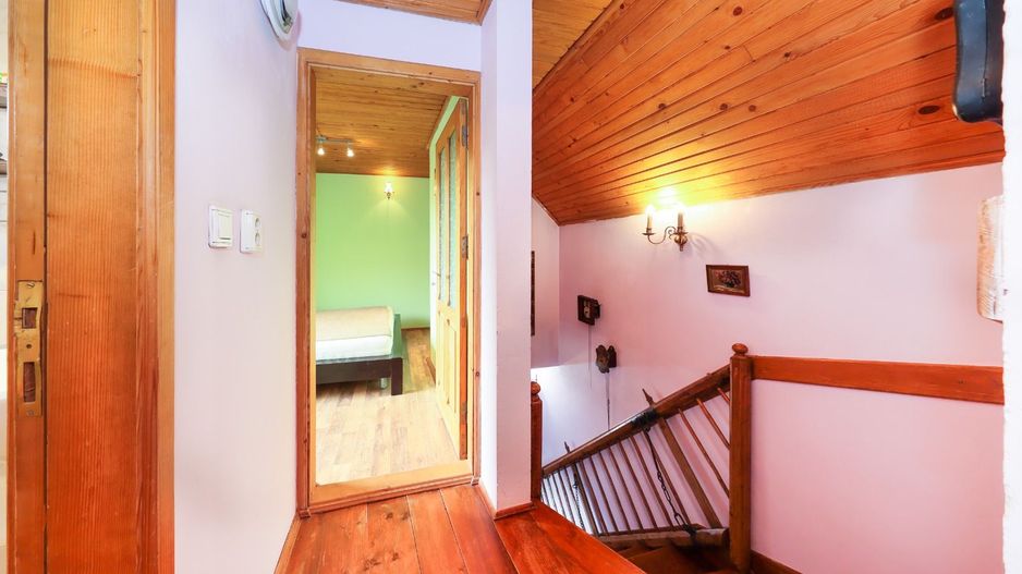 Casa de vanzare Rasnov + Spatiu Comercial | Teren 1062mp - Poză 34