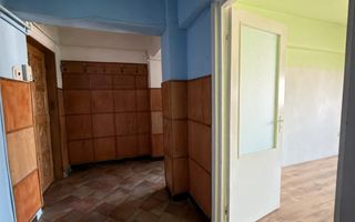 Apartament 4 camere Etaj IV, MV1, Zona Ludy - Str. Regele Ferdinand I - Carei - Poză 9
