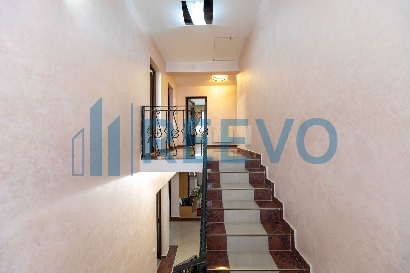 Casă/Vilă cu foișor | 1.000 mp teren | Măgura - Poză 7