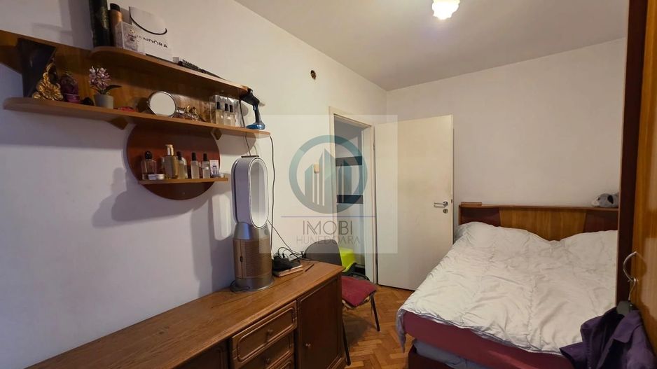 Apartament 3 camere decomandat, Deva - Str. Progresului  65 mp Etaj 4 - Poză 10