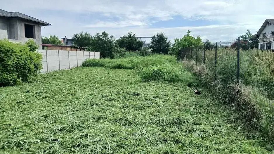 Teren intravilan de vanzare - Poză 3