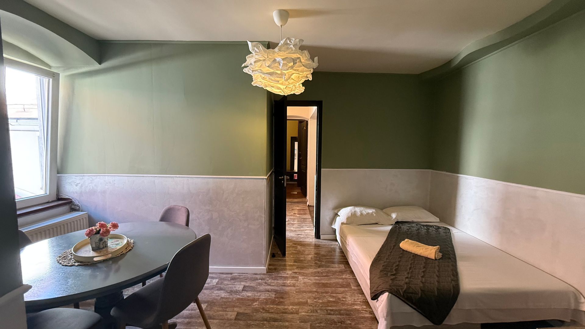 Ultracentral Republicii Piata Sfatului 3 Camere Centrul Istoric Brasov - Poză 14
