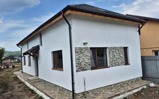 Vila/casa noua: P+M, Banesti-Prahova - 150 mp utili + teren 875 mp! - Poză 2