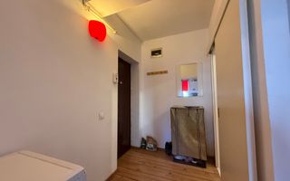 Apartament 1 camera Decomandat | Etaj 1 | Parcare | Turnisor - Poză 3